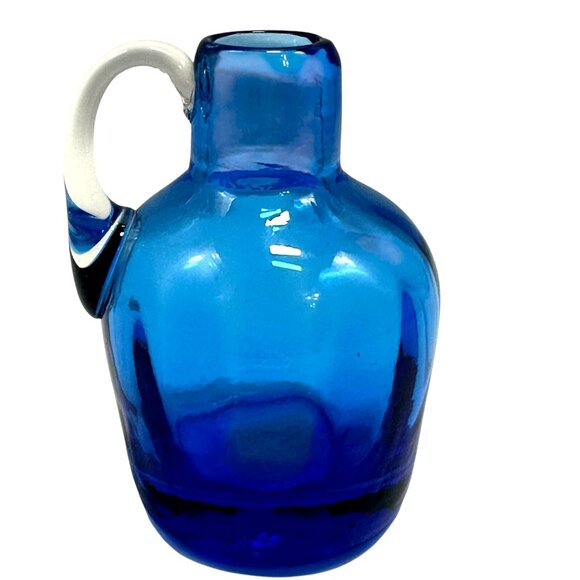 VTG Blue Handblown Glass Mini Jug Pitcher Vase 4 inches Applied Clear Handle - Picture 3 of 5